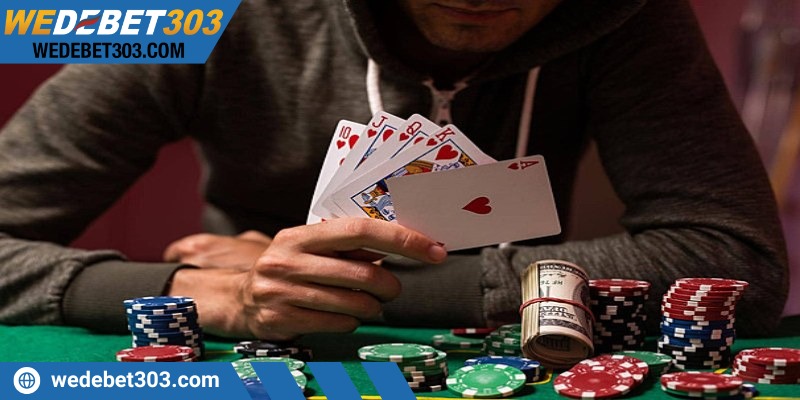Cách chơi poker thắng lớn dễ áp dụng cho mọi người chơi 1 Chơi poker thắng lớn là mục tiêu của nhiều người đam mê